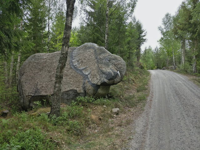 Konst: Elefanten