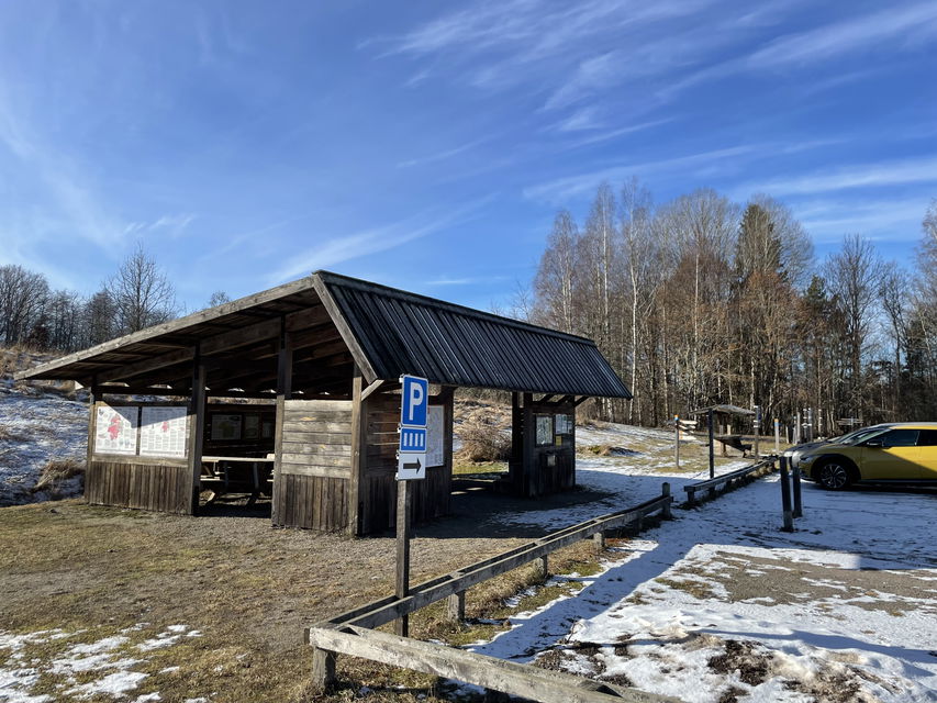 Viggebysand, huvudentrén till Viggeby naturreservat. 