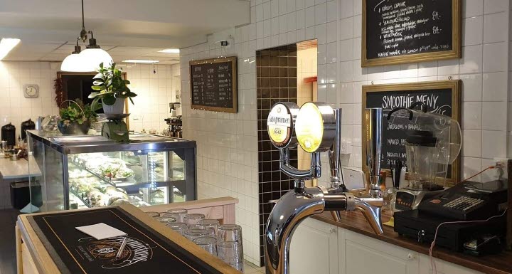 Mellanbrons Café, Kök & Bar