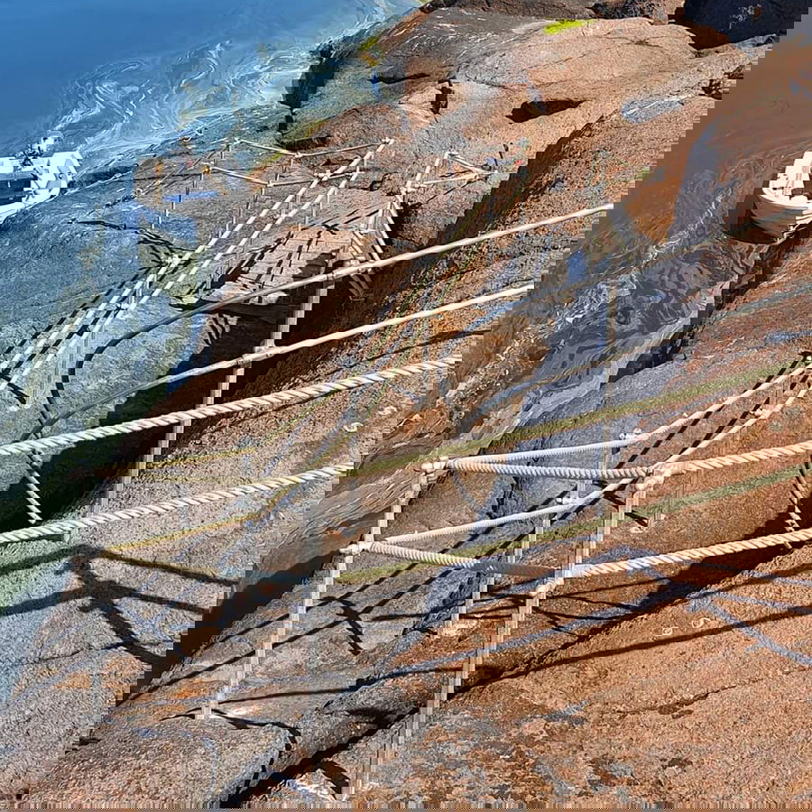 säkerhetsräcken i Sikhamn