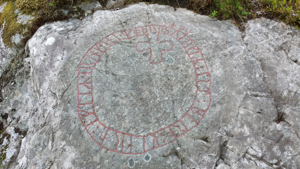 Runhällen i Glömsta