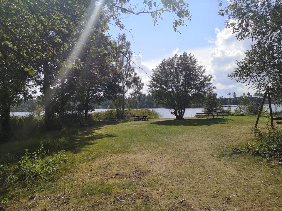 Vy mot badplatsen