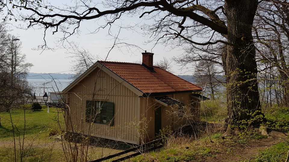 Larsbergs brostuga. Foto Lidingö stad.