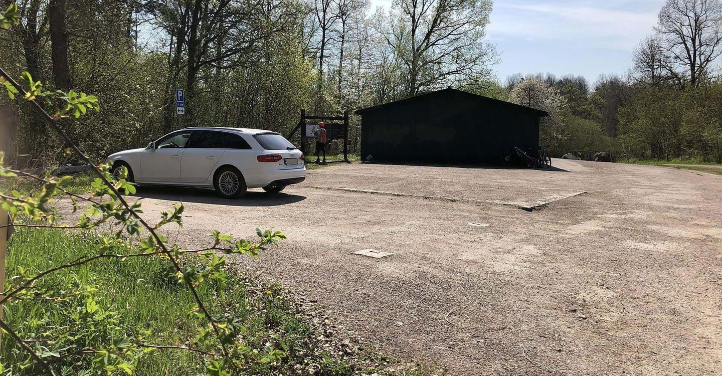 Parkeringsplatsen vid Humpen. 
Etapp: Djurgården-Vidingsjö. 
Linköping. 