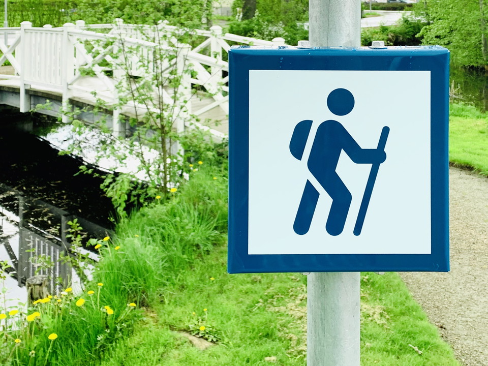 Skyltning från starten i stadsparken.