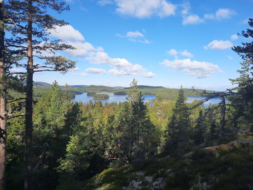 Utsikten från Kanalberget över St Öjungen är riktigt vacker. 