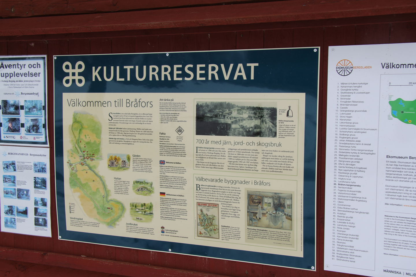 Informationstavla över kulturreservatet.