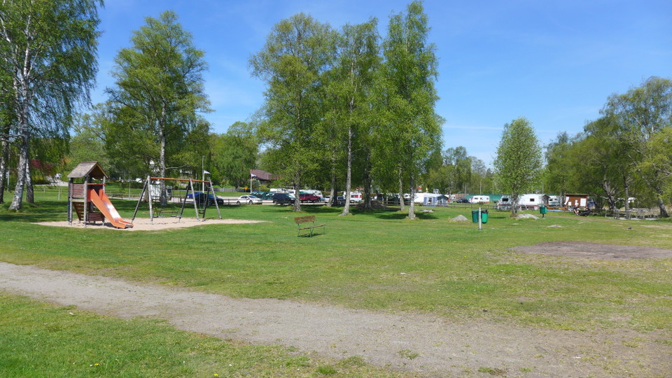 Stora grönytor för lek