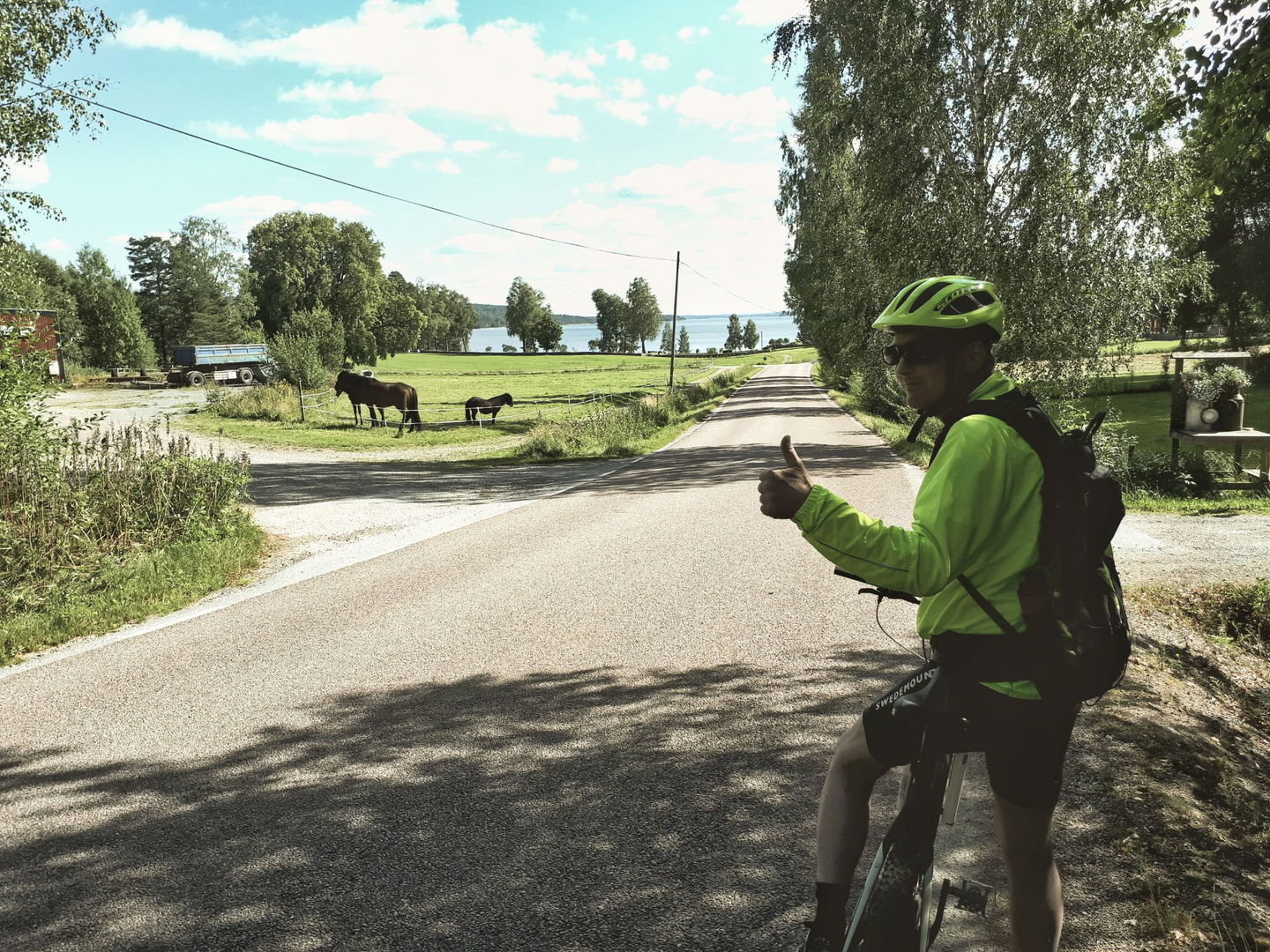 cyklist på landsbygden