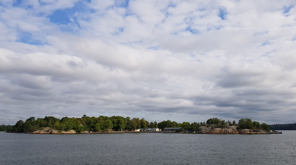 Stora fjäderholmen söder ifrån. Foto Lidingö stad