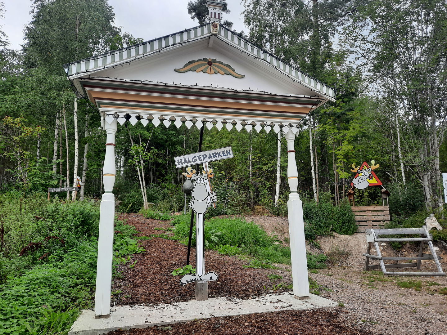 Välkommen till Hälgeparken i Långhed