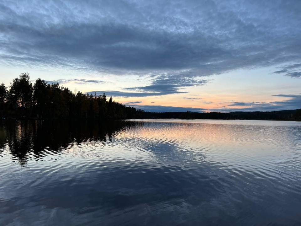Leden slutar vid Övre hammaren, en utmärkt badsjö.