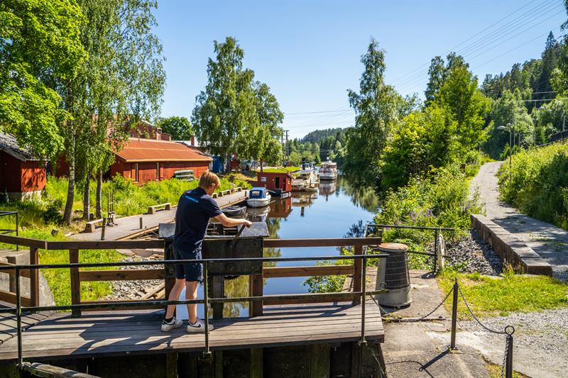 Copy of 'Mini-canal trip with DS Hans - through Ørje locks'