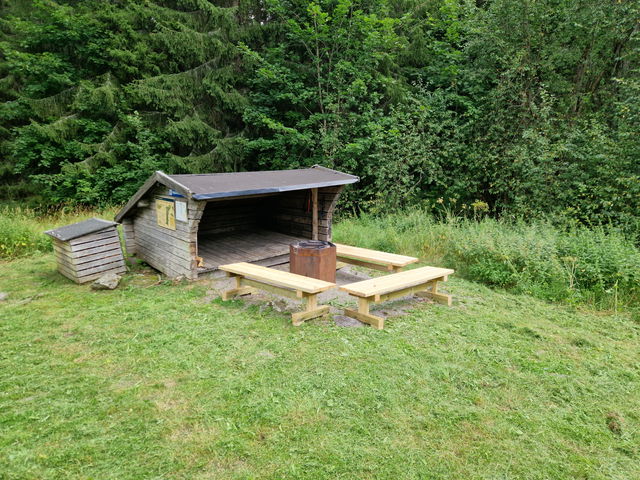 Vindskydd, Långhäll