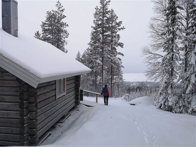 Vandring till Toppstugan i Lajksjö