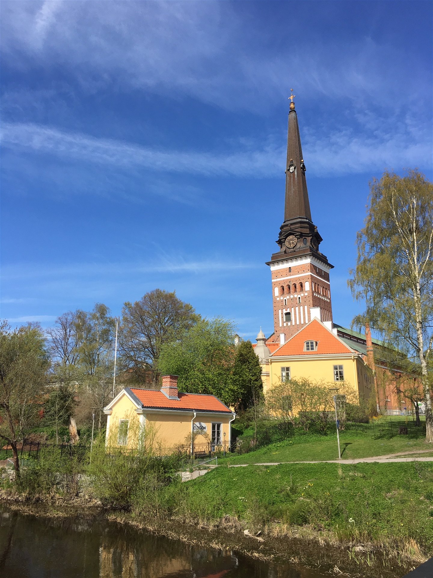 Västerås domkyrka, vid Svartån