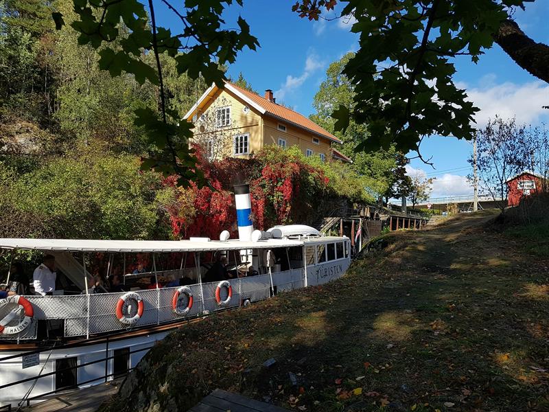D/S Turisten on the Halden canal
