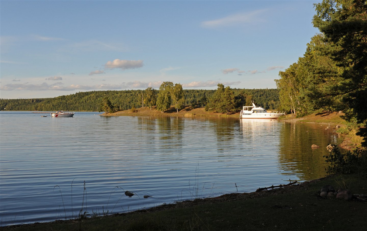 Naturhamn vid Norrviken i norra delarna av naturreservatet.