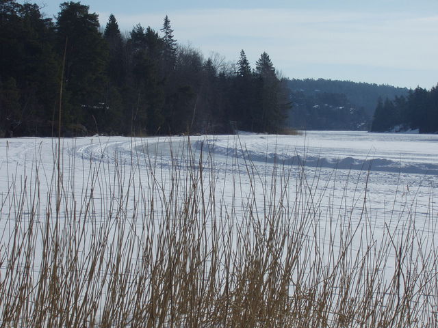 Av- och påfart för Drevvikens rundisbana