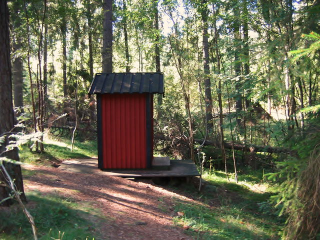 Torrtoalett, Eldgarnsö