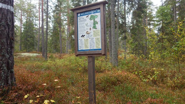 Entrance to Fågelmossen nature reserve