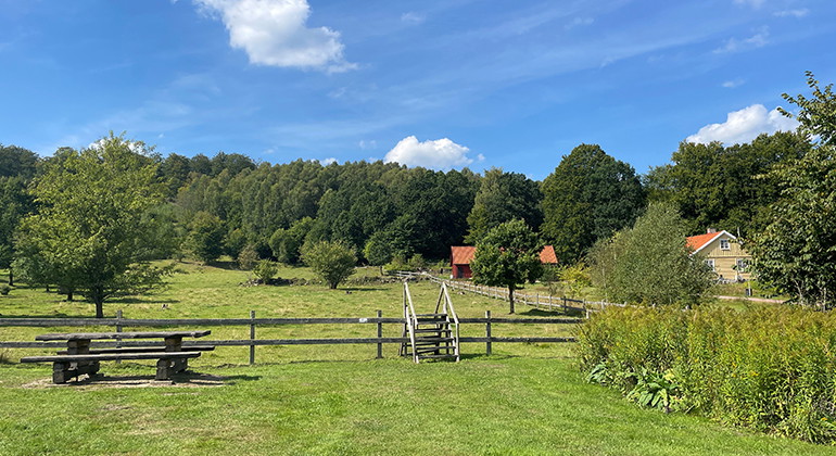 Parkering och rastplats vid Boketorp (nära slottet).
