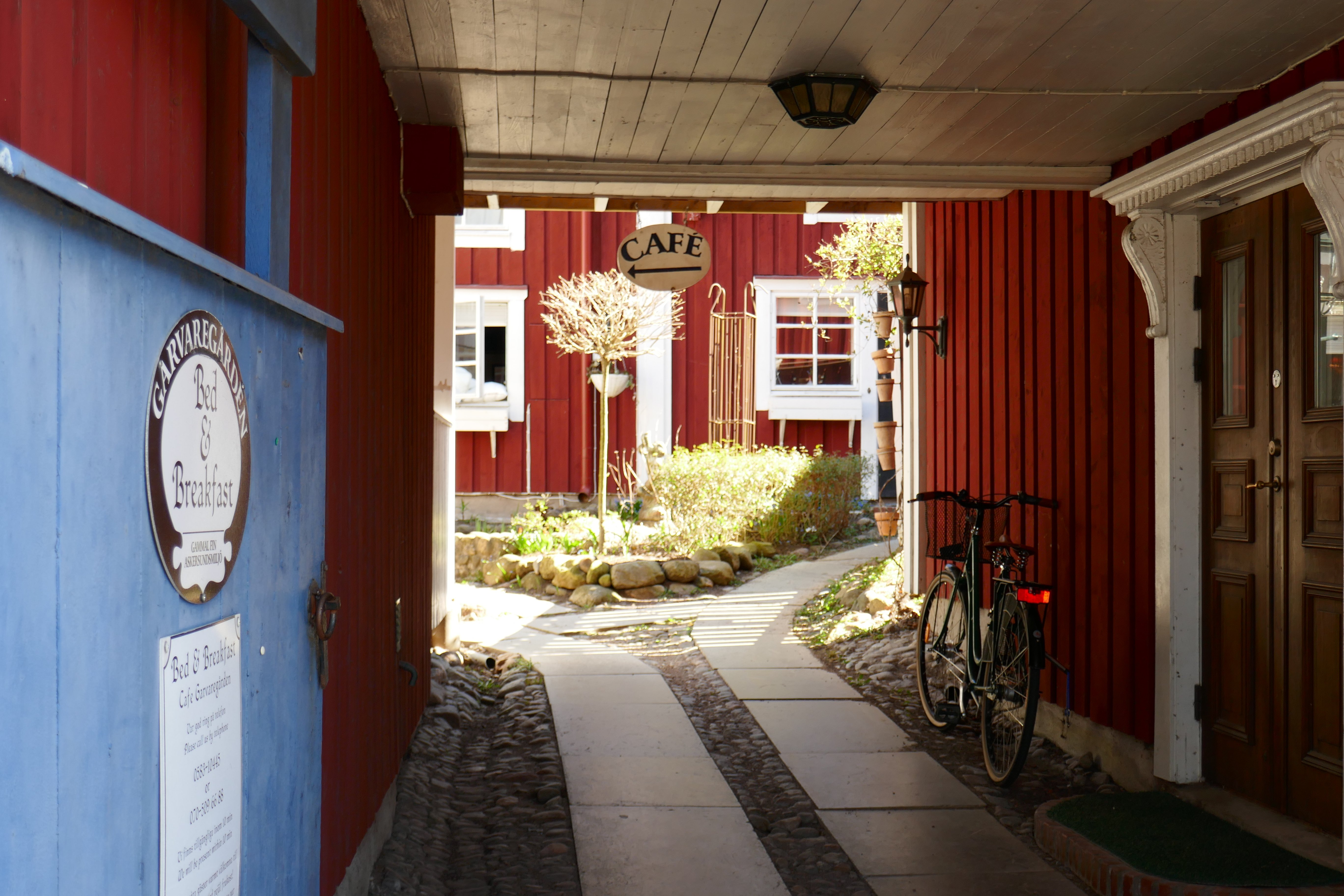 Garvaregårdens innegård - foto: Joline Jakobsson