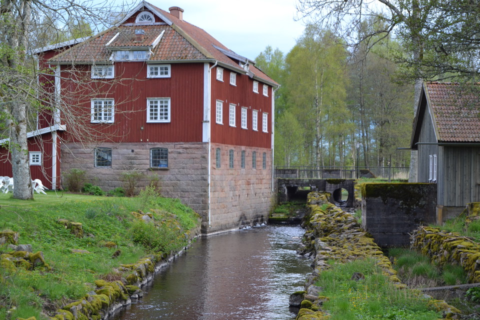 Årås kvar och STF Vandrarhem