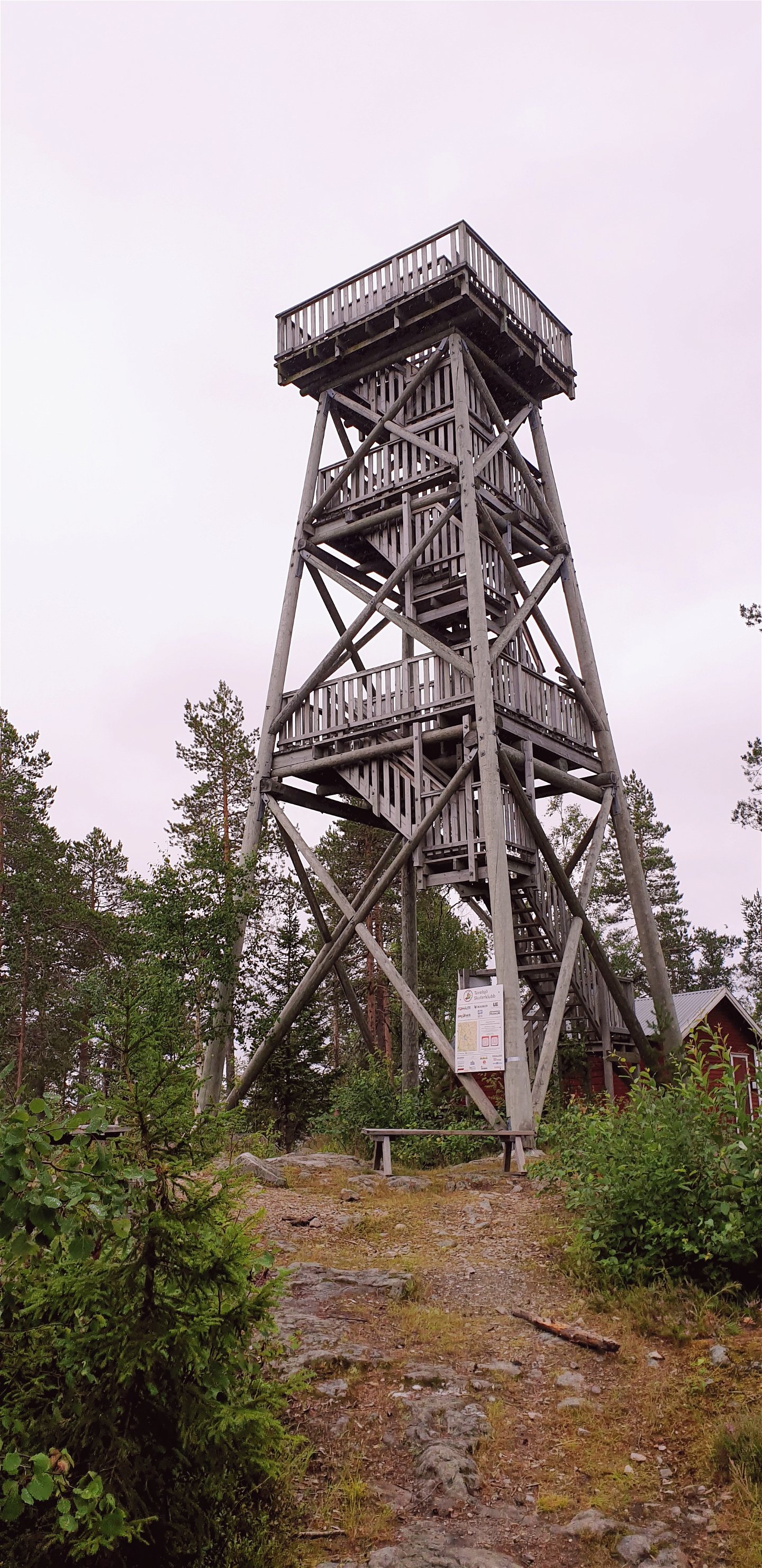 Lookout tower at Selsknösen.