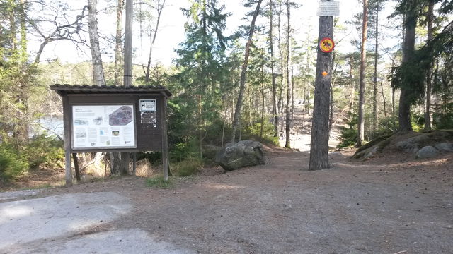 Entré Gömmarbadet, Gömmarens naturreservat