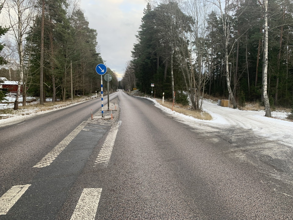 Busshållplats Malmvägen mot öster/Dalarö