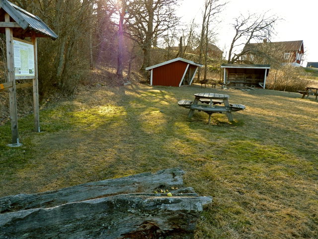 Rast- och grillplats vid Örsta, Angarnssjöängen