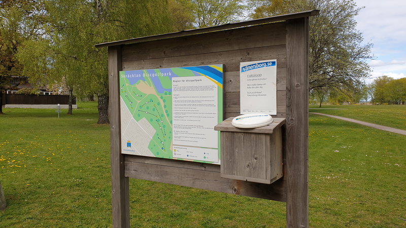Disc Golf at Skräcklan Park