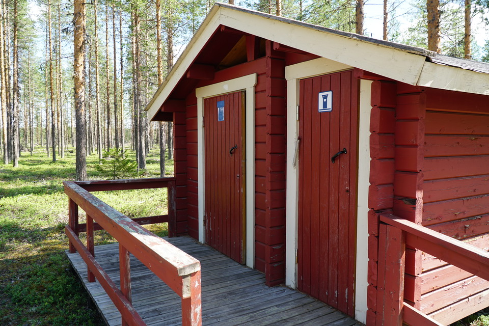 Toilets on the south side of the Waterfall