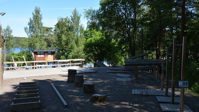 Mälarhöjdsbadets utegym