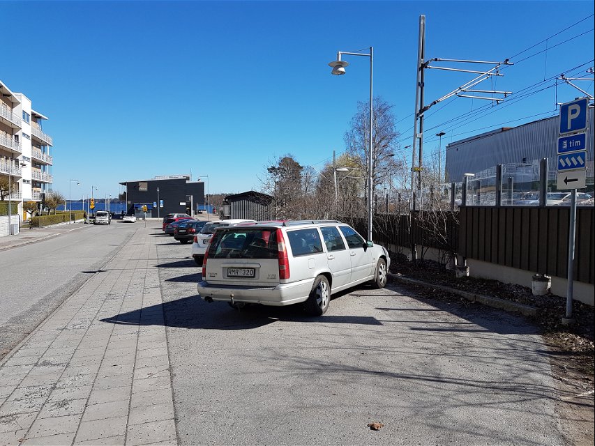 Parkering Gåshaga station. Foto Lidingö stad.