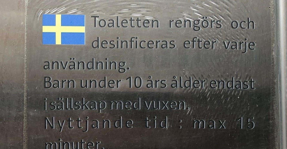 Tillgänglighetsanpassad offentlig toalett. Drottninggatan 43. 
Linköping.