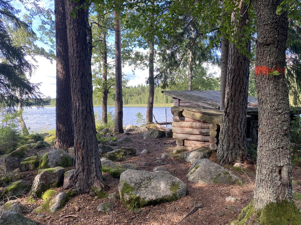 Vindskydd i Toftsjön Surahammar