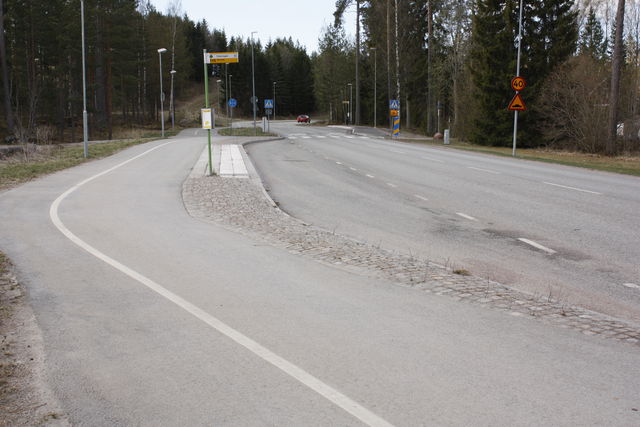 Busshållplats, Storskogen