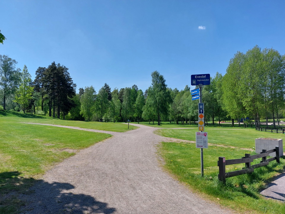 Flera vandringsleder och Hop off Växjö runt