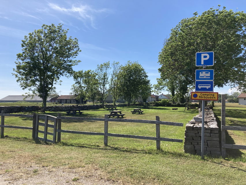 Rastplats i anslutning till parkering