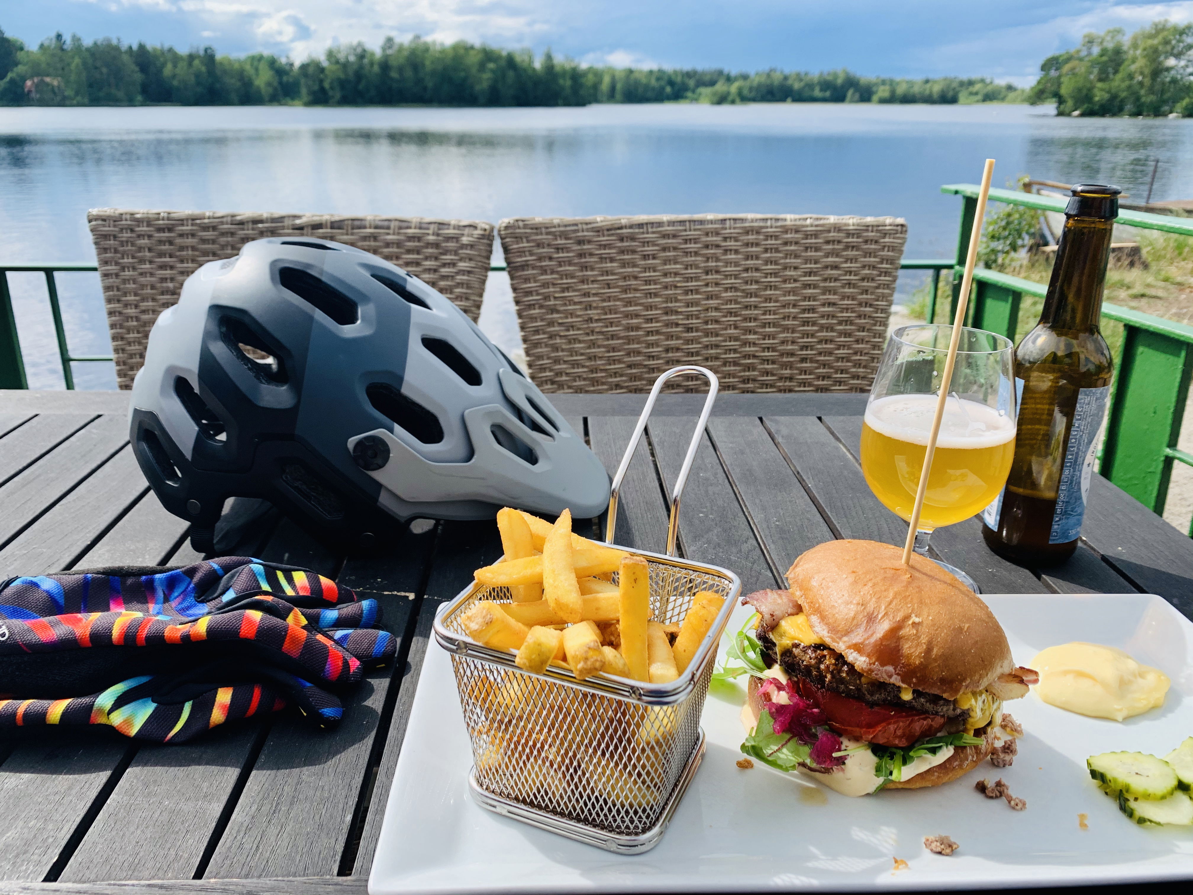 Afterbike deluxe = cykla 3 mil och gå upp 1kg