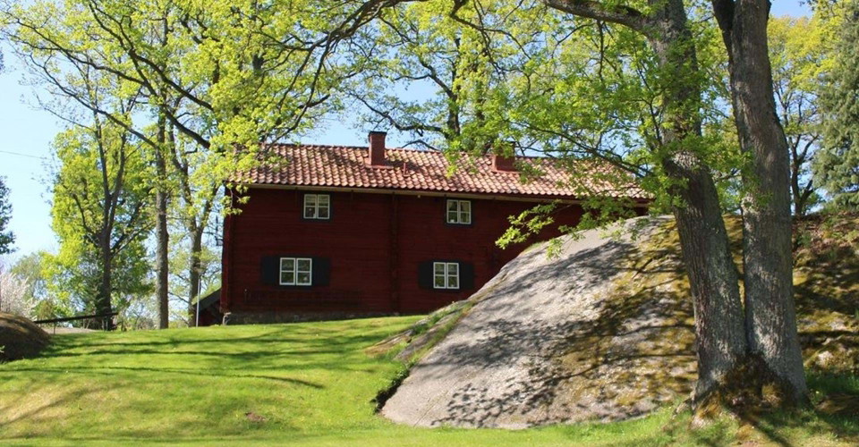 Ödeshögs hembygdsgård.
Etapp: Ödeshög-Trehörna, Signaturleden