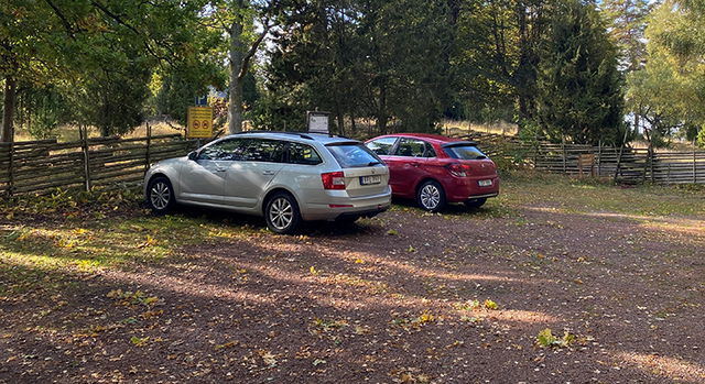 Södra parkeringen, Lövö