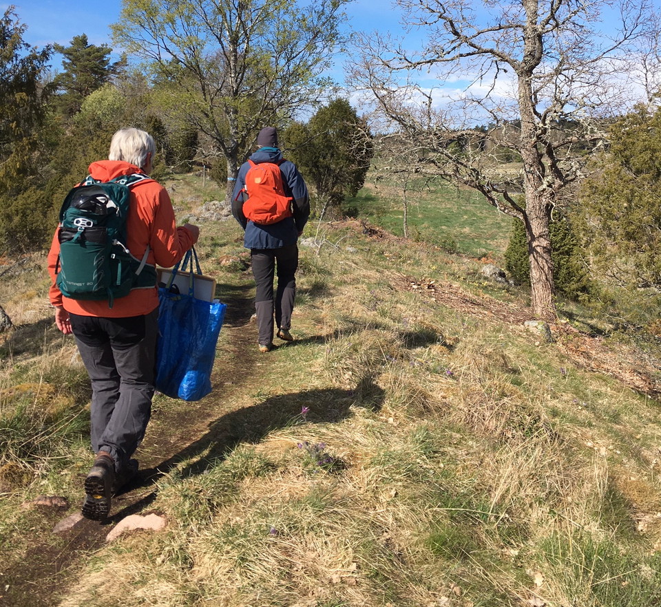 Två vandrare på Salstaleden