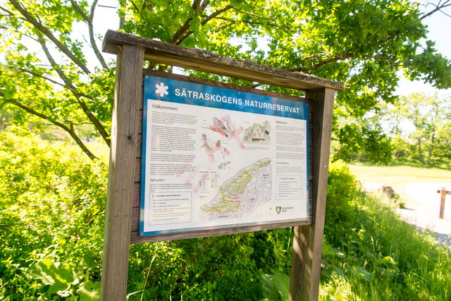 Informationstavla vid Mälarhöjdsbadet