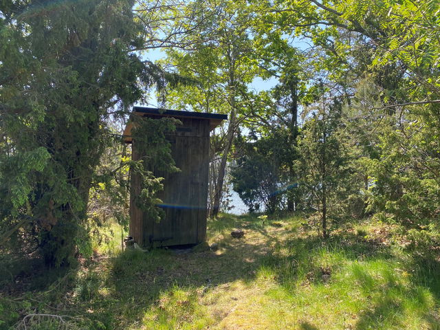 Dass Brönnsö, Lövö