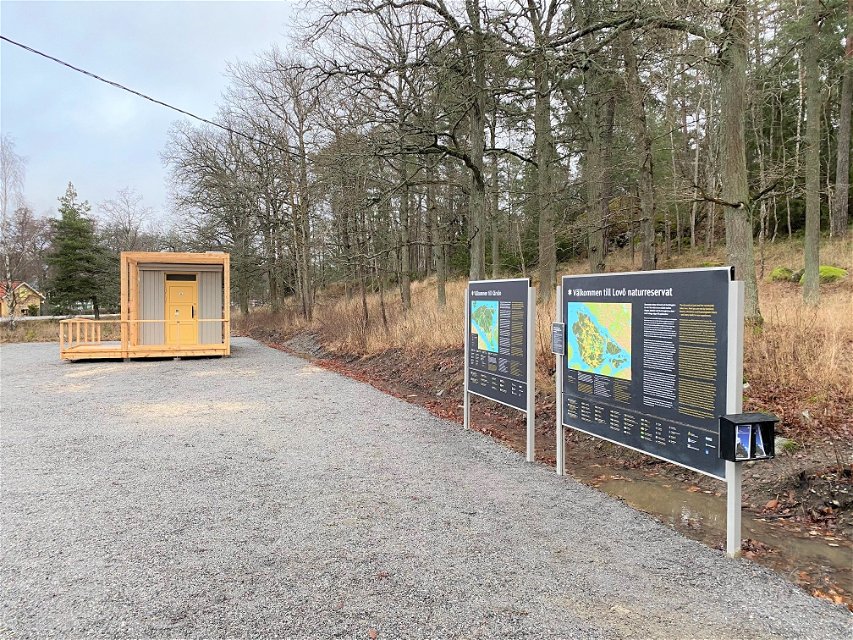Informationsplatsen på Kärsön. Foto: Mats Larshagen.