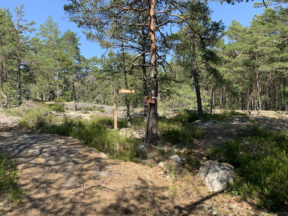 Anslutning från Värmdöleden. 