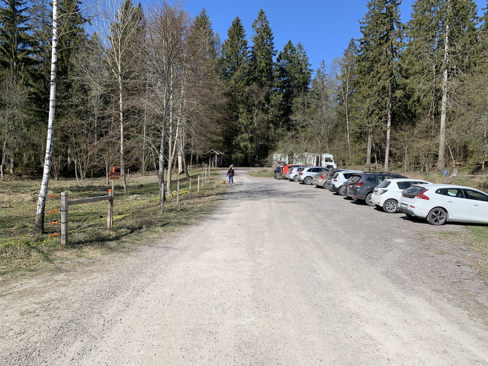 Parkering vid Näset. 